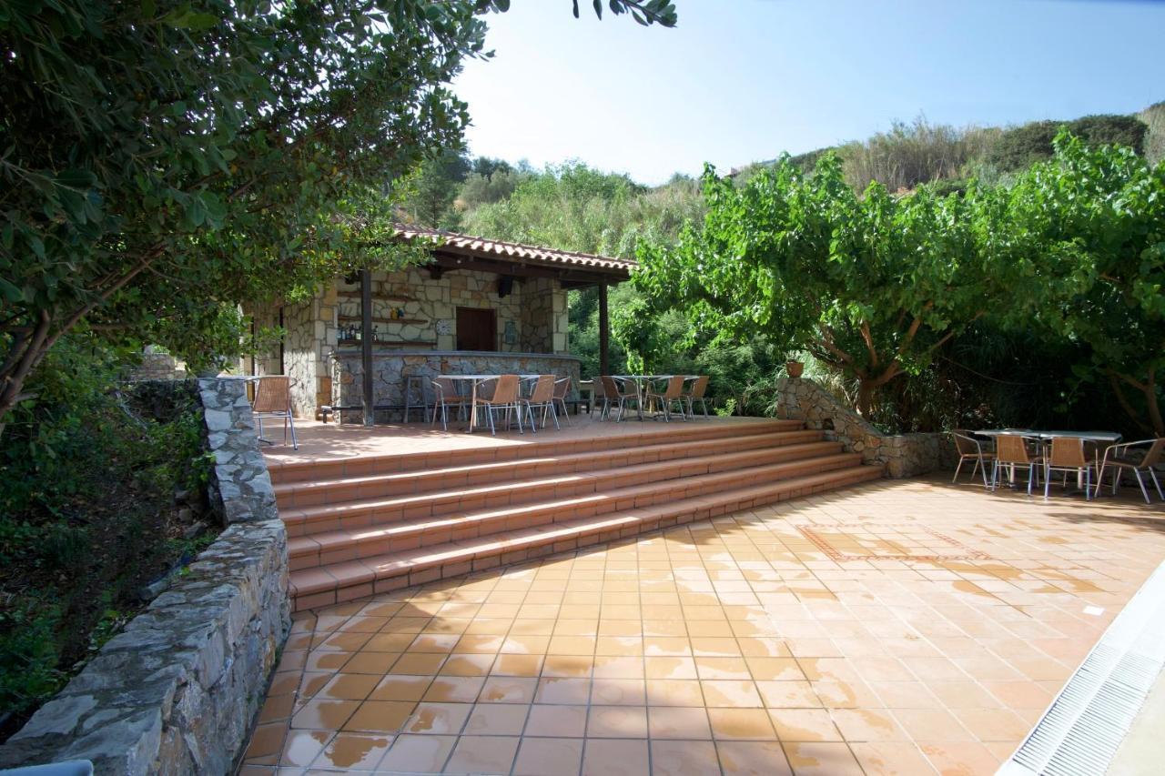 Lygaria Beach Apts Лигарья Экстерьер фото