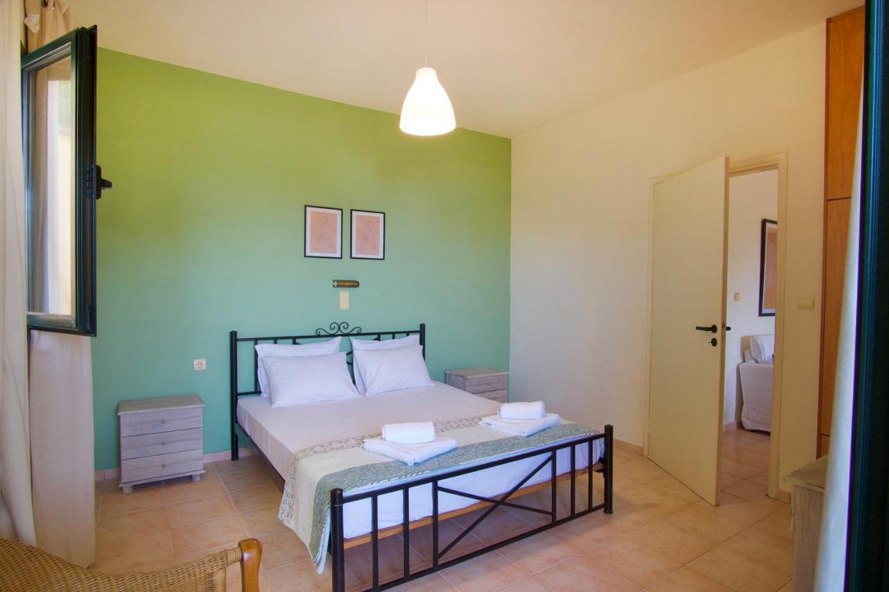 Lygaria Beach Apts Лигарья Экстерьер фото