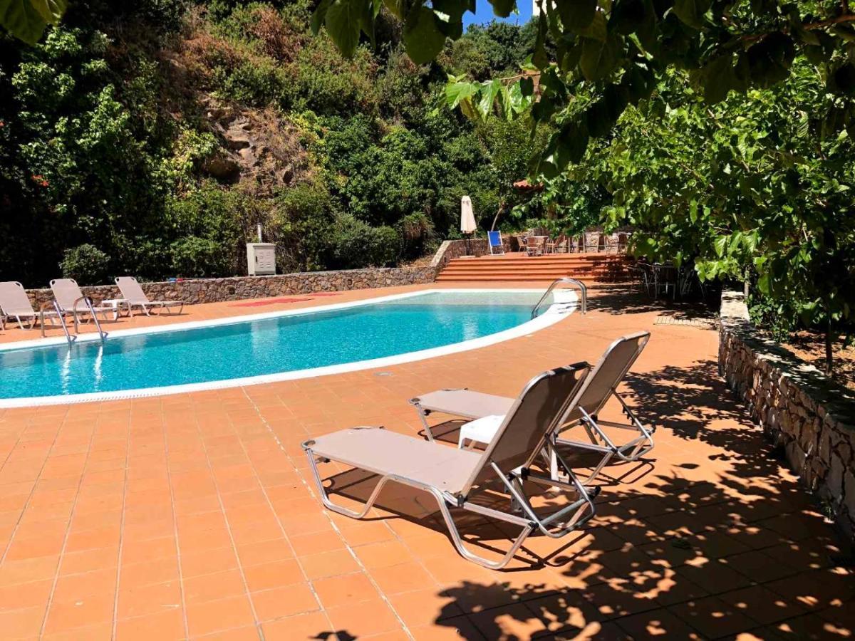 Lygaria Beach Apts Лигарья Экстерьер фото